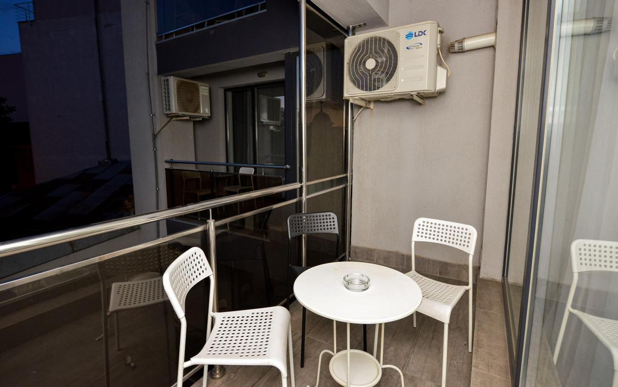 Bucharest City Center Apartment Ngoại thất bức ảnh