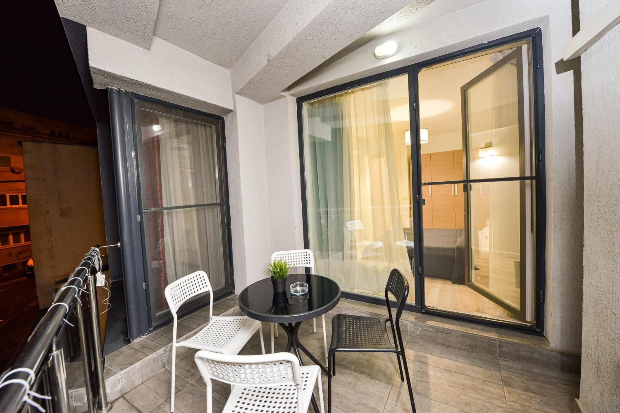 Bucharest City Center Apartment Ngoại thất bức ảnh